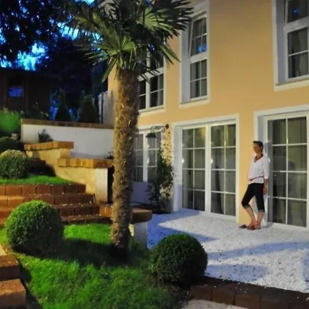 Park-villen Apartmán Kressbronn am Bodensee